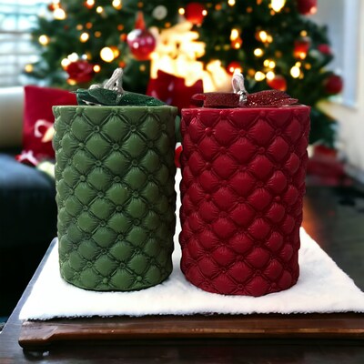 Beautiful Festive Christmas Candle Set in Red and Green - image1